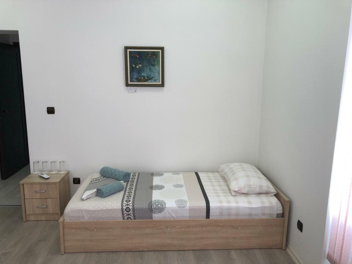 Guest Rooms Opera Пловдив Экстерьер фото