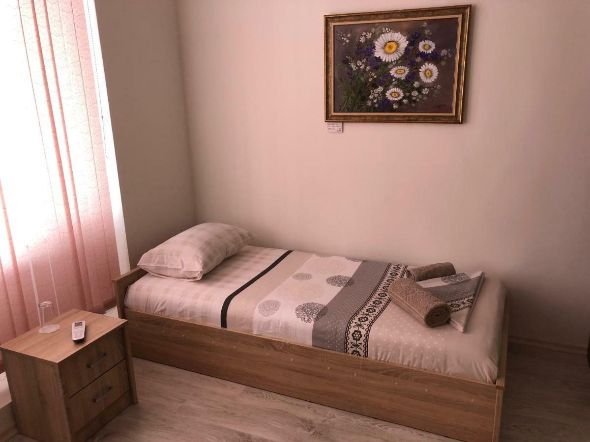 Guest Rooms Opera Пловдив Экстерьер фото