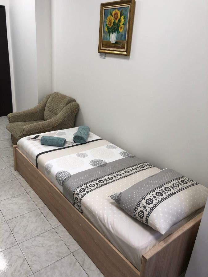 Guest Rooms Opera Пловдив Экстерьер фото