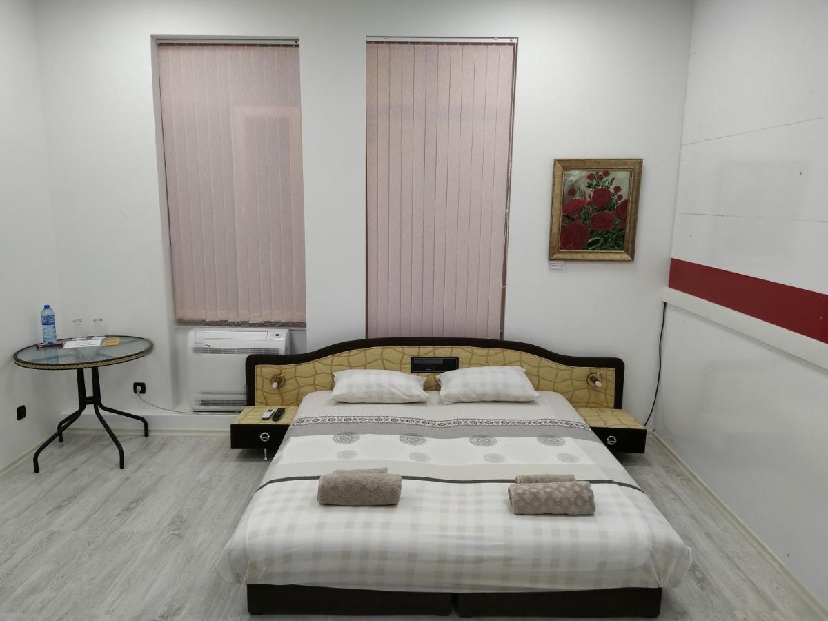 Guest Rooms Opera Пловдив Экстерьер фото